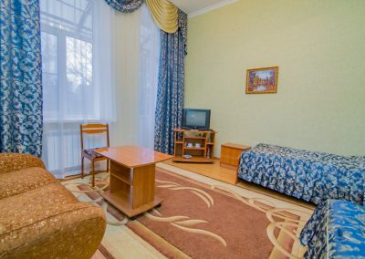 Двухместный номер в санатории Воронеж в городе Ессентуки - фотография